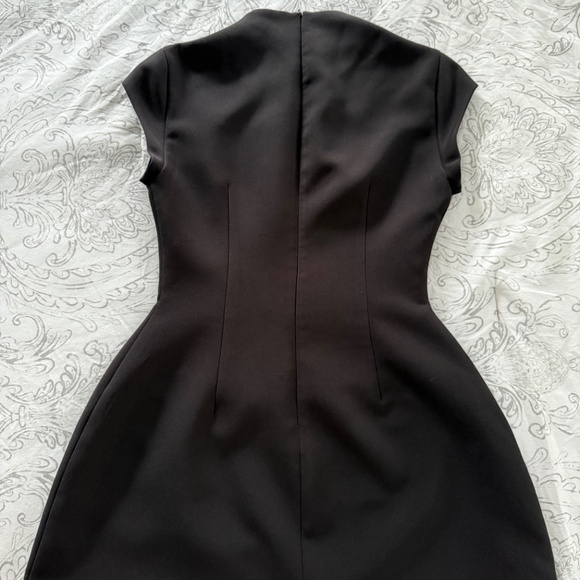 AUTHENTIC ODD MUSE THE ULTIMATE CAP SLEEVE MINI DRESS BLACK NWOT M REGULAR - Picture 5 of 9